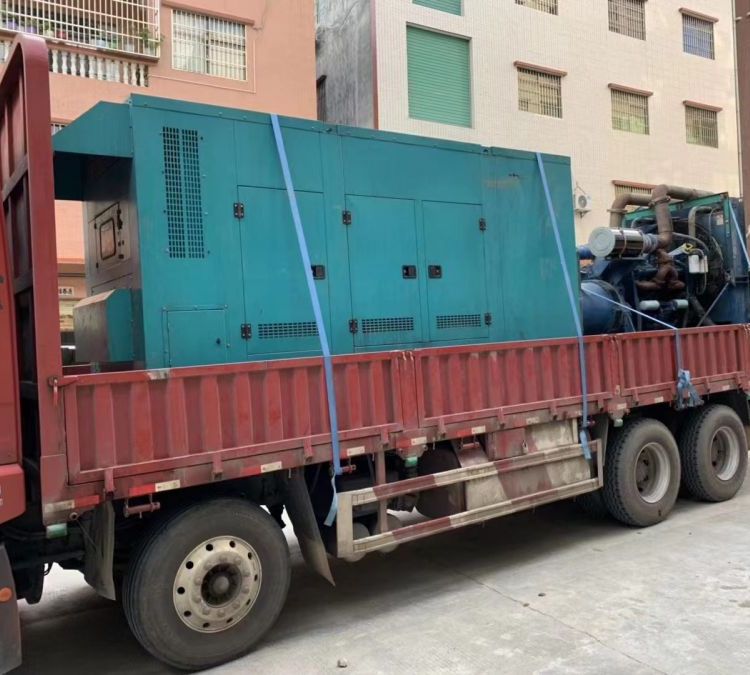 新罗如何在不同负载率下确保 400KW 柴油发电机组的正常运行？